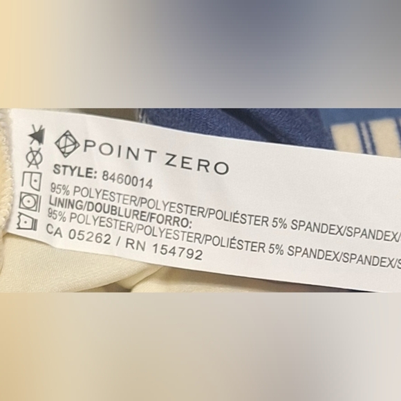 NWOT XL Point Zero Navy and Cream Striped Skort - Picture 5 of 5